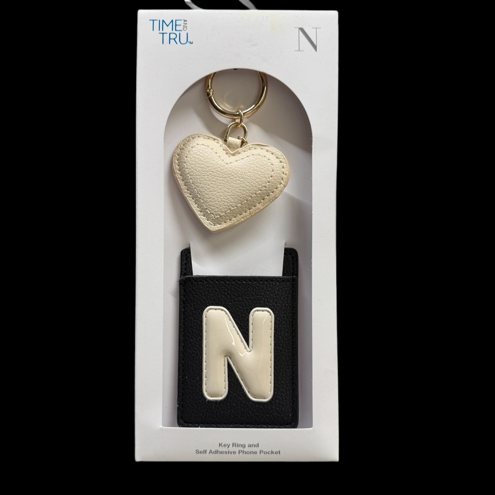 Time and Tru Goldtone Faux Leather HeartShaped Keyring/Adhesive Phone Wa…‎